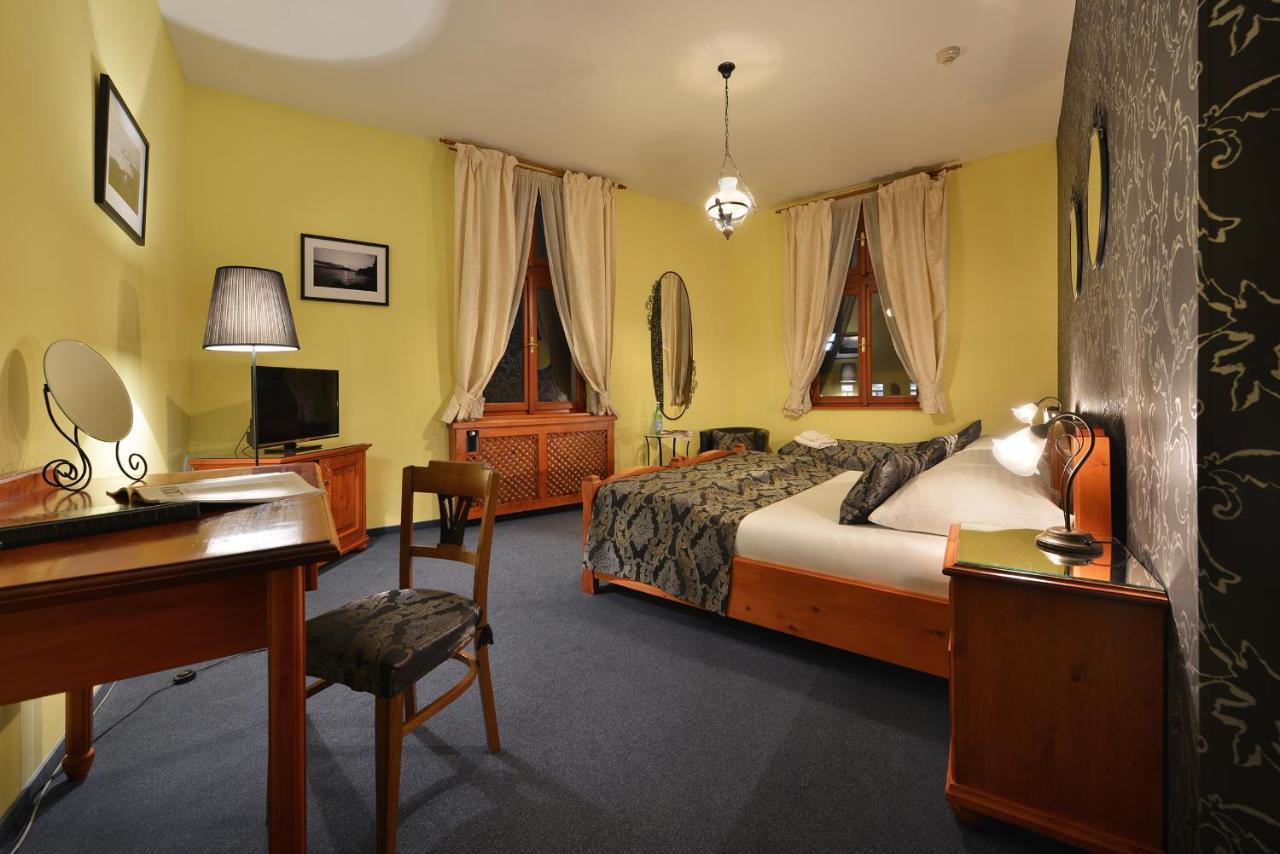 City Hotel Morris Česká Lípa Kültér fotó