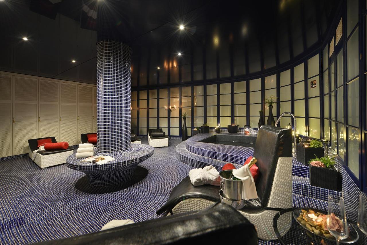 City Hotel Morris Česká Lípa Kültér fotó