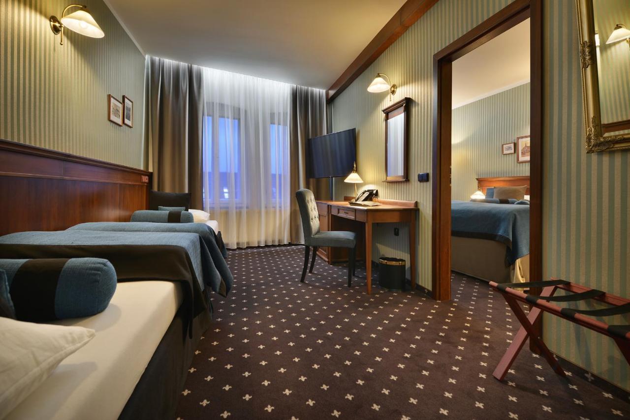 City Hotel Morris Česká Lípa Kültér fotó
