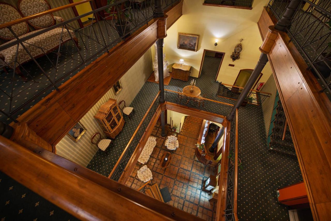 City Hotel Morris Česká Lípa Kültér fotó