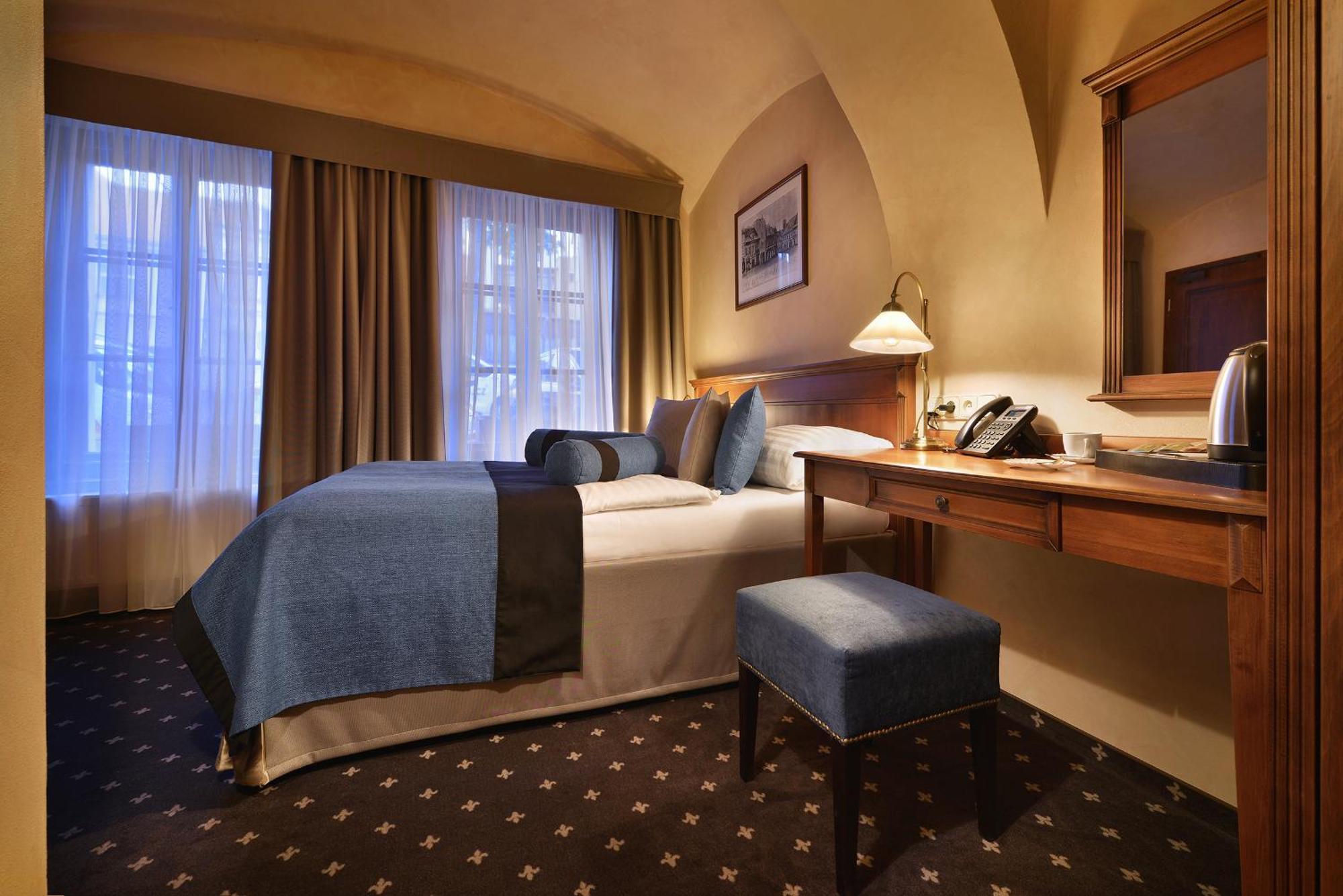 City Hotel Morris Česká Lípa Kültér fotó